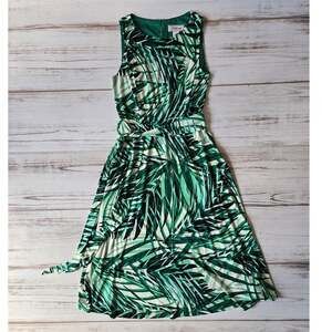 Jessica Howard Tropical Palm Leaf Print Ruched Silhouette Dress Green sz 8